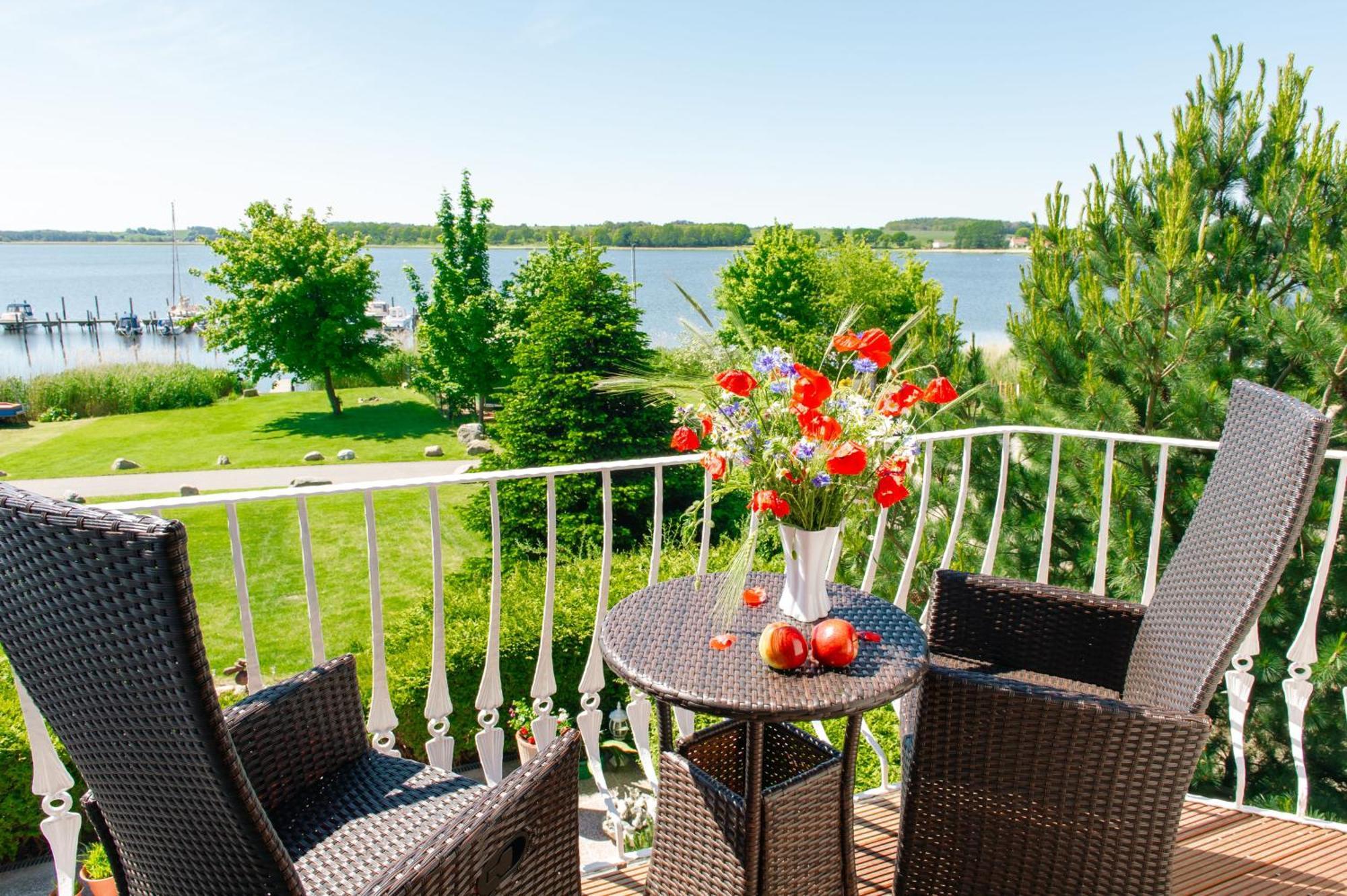 Selliner Ferienappartements Mit Balkon Und Seeblick Eksteriør bilde